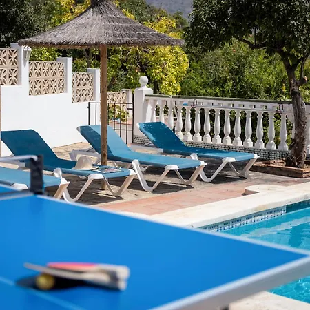 With Pool, Bbq, Games & Fireplace Villa Nerja
